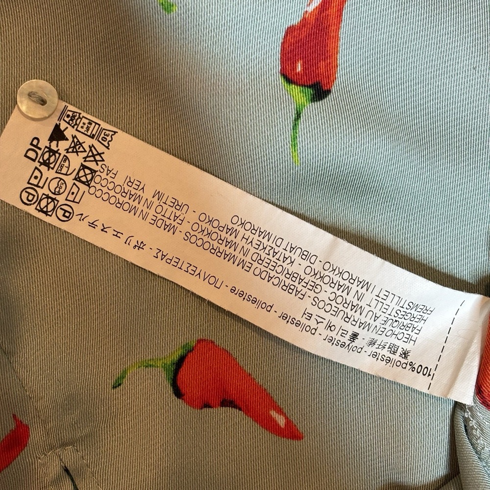 Zara Basic Blouse Women Large Sage Chili Pepper Button Down Foodie Kitsch Whimsy - Picture 6 of 8